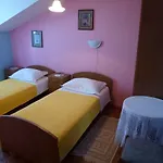 Zmiric Apartment