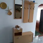 Zmiric Apartment *