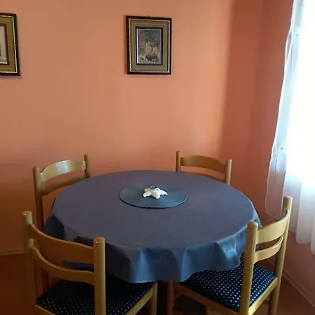 Apartman Zmiric Primosten