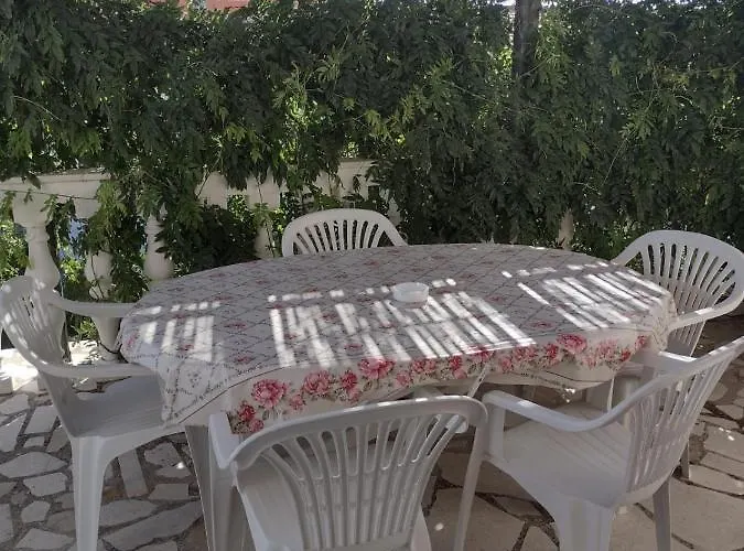 Διαμέρισμα Zmiric Primošten