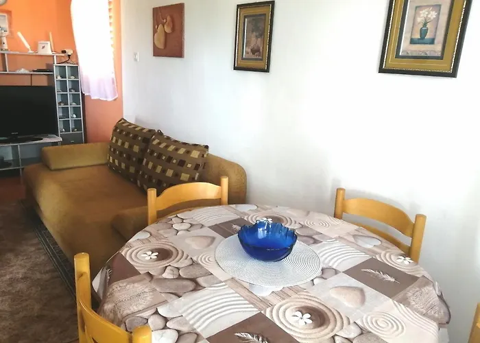 Zmiric Διαμέρισμα